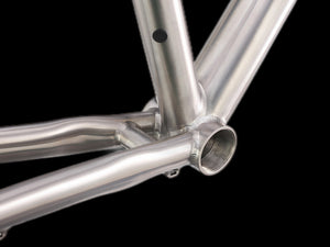 Hi-Light R7.1 Titanium Road Frame Frame  Atelier Olympia